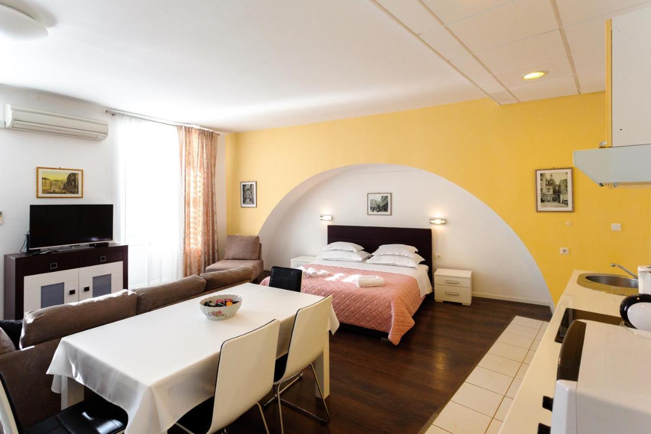 Apartments Fortezza Split Eksteriør bilde
